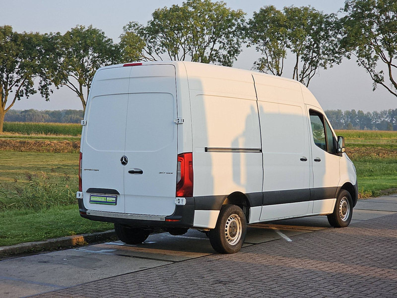 Mercedes-Benz Sprinter 317 L2H2 LED Automaat! - Fourgon utilitaire: photos 3 Mercedes-Benz Sprinter 317 L2H2 LED Automaat! - Fourgon utilitaire: photos 3