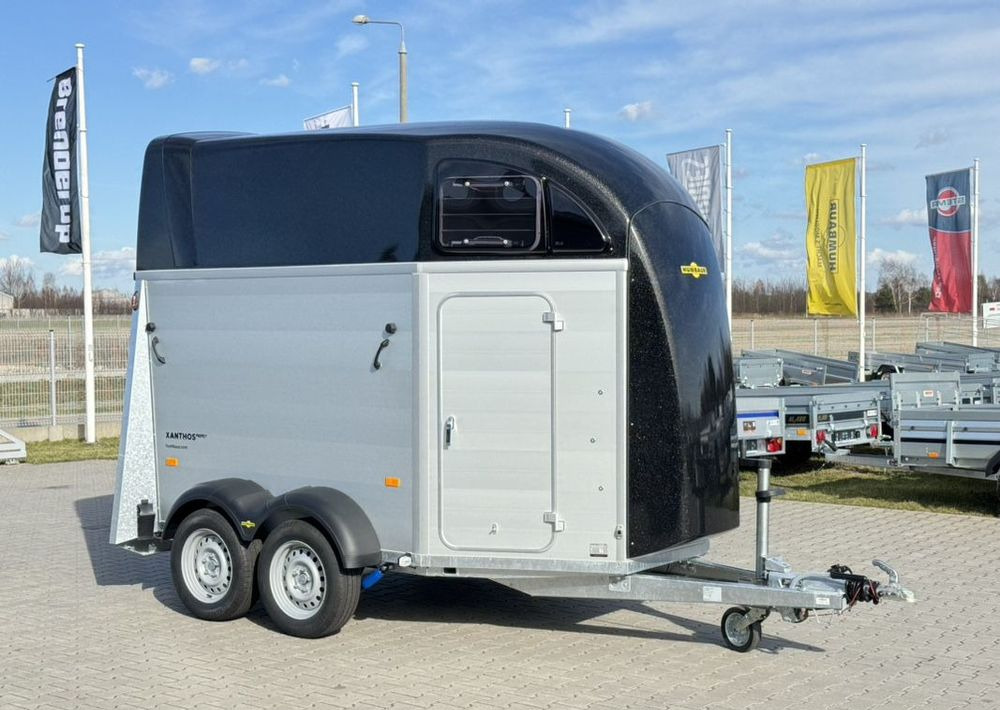 HUMBAUR Xanthos Aero 2400 - przyczepa dla dwóch koni, siodlarnia - Van chevaux: photos 2 HUMBAUR Xanthos Aero 2400 - przyczepa dla dwóch koni, siodlarnia - Van chevaux: photos 2