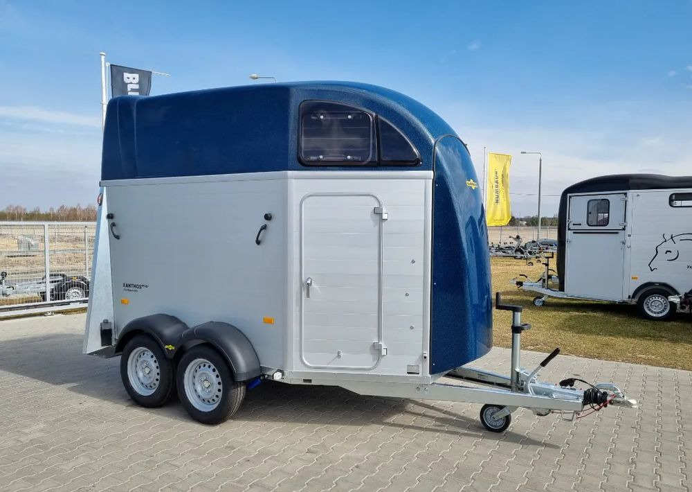 HUMBAUR Xanthos Aero 2400 - przyczepa dla dwóch koni, siodlarnia - Van chevaux: photos 1 HUMBAUR Xanthos Aero 2400 - przyczepa dla dwóch koni, siodlarnia - Van chevaux: photos 1