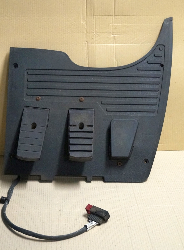 Jungheinrich 51189782 | Vloerplaat Floorplate ETV from Year 2011 Driving pedal 5 Vloerplaat Floorplate ETV from Year 2011 Driving pedal 51443197 Brake pedal 51198398 Kill switch 51188550 kabel 51178968 - Frame/ Châssis pour Matériel de manutention: photos 1 Jungheinrich 51189782 | Vloerplaat Floorplate ETV from Year 2011 Driving pedal 5 Vloerplaat Floorplate ETV from Year 2011 Driving pedal 51443197 Brake pedal 51198398 Kill switch 51188550 kabel 51178968 - Frame/ Châssis pour Matériel de manutention: photos 1