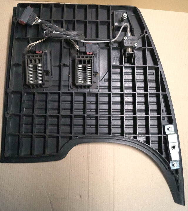 Jungheinrich 51189782 | Vloerplaat Floorplate ETV from Year 2011 Driving pedal 5 Vloerplaat Floorplate ETV from Year 2011 Driving pedal 51443197 Brake pedal 51198398 Kill switch 51188550 kabel 51178968 - Frame/ Châssis pour Matériel de manutention: photos 2 Jungheinrich 51189782 | Vloerplaat Floorplate ETV from Year 2011 Driving pedal 5 Vloerplaat Floorplate ETV from Year 2011 Driving pedal 51443197 Brake pedal 51198398 Kill switch 51188550 kabel 51178968 - Frame/ Châssis pour Matériel de manutention: photos 2