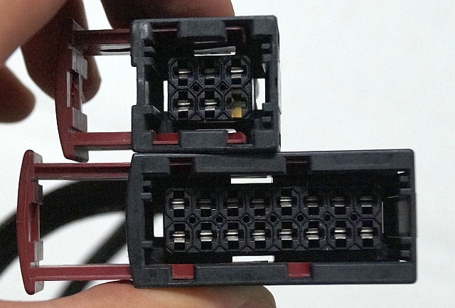 Jungheinrich 51208310 | ISM online data recorder KH 12-48 VDC 51308291 Sw. 03.00 - Système électrique pour Matériel de manutention: photos 4 Jungheinrich 51208310 | ISM online data recorder KH 12-48 VDC 51308291 Sw. 03.00 - Système électrique pour Matériel de manutention: photos 4