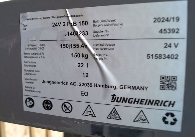 Jungheinrich unknown | Battery 24 2PZB150 year 2024 weight 150 kg sn. C81403233 - Accumulateur pour Matériel de manutention: photos 3 Jungheinrich unknown | Battery 24 2PZB150 year 2024 weight 150 kg sn. C81403233 - Accumulateur pour Matériel de manutention: photos 3