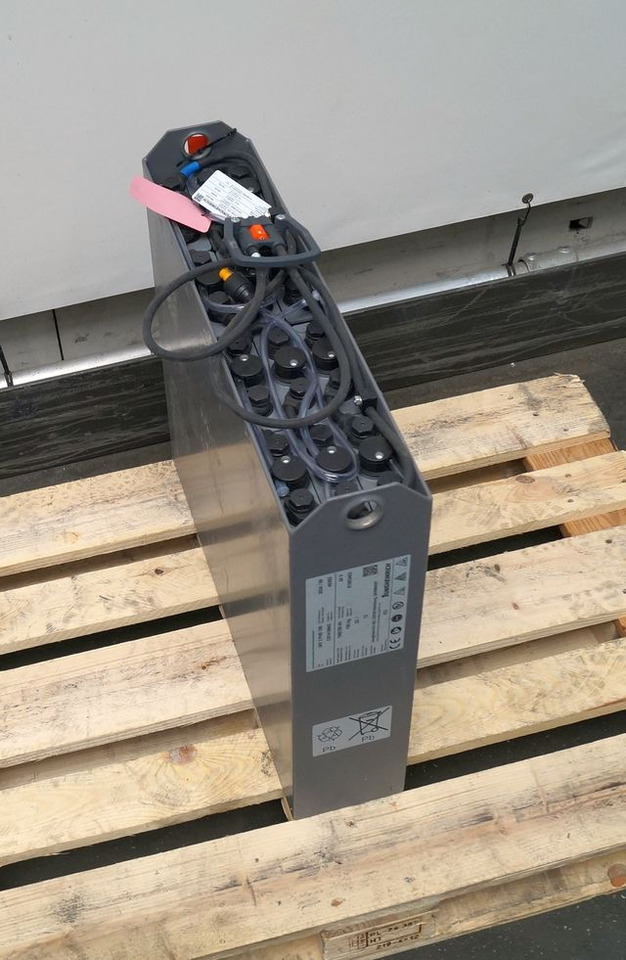 Jungheinrich unknown | Battery 24 2PZB150 year 2024 weight 150 kg sn. C81419642 - Accumulateur pour Matériel de manutention: photos 1 Jungheinrich unknown | Battery 24 2PZB150 year 2024 weight 150 kg sn. C81419642 - Accumulateur pour Matériel de manutention: photos 1