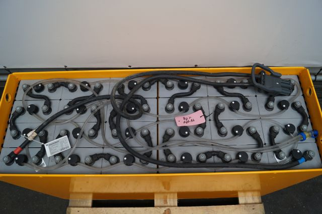 Jungheinrich unknown | Battery 48V775Ah 05-EPZS775SC Year 2024 weight 1135 kg sn - Accumulateur pour Matériel de manutention: photos 3 Jungheinrich unknown | Battery 48V775Ah 05-EPZS775SC Year 2024 weight 1135 kg sn - Accumulateur pour Matériel de manutention: photos 3