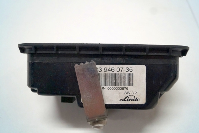 Linde 0039460735 | Display SW3.2 Display SW3.2 - Panel de instrumentos pour Matériel de manutention: photos 2 Linde 0039460735 | Display SW3.2 Display SW3.2 - Panel de instrumentos pour Matériel de manutention: photos 2