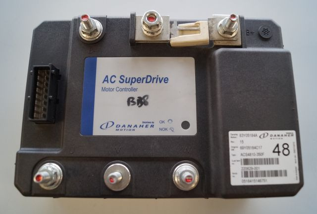 Toyota/BT 220629-001 | Danaher motion AC Superdrive motor controller 83Y05184A A - Bloc de gestion pour Matériel de manutention: photos 1 Toyota/BT 220629-001 | Danaher motion AC Superdrive motor controller 83Y05184A A - Bloc de gestion pour Matériel de manutention: photos 1