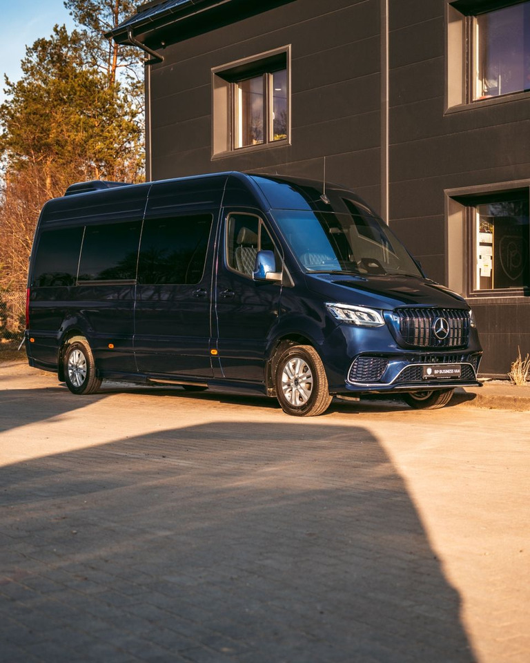 Mercedes-Benz Sprinter 319 VIP Van/ Sleeping Area/ Ski Holders - Transport de personnes: photos 3 Mercedes-Benz Sprinter 319 VIP Van/ Sleeping Area/ Ski Holders - Transport de personnes: photos 3