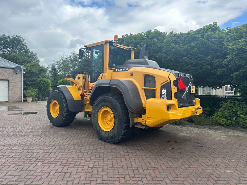 Volvo L120 H - Chargeuse sur pneus: photos 2 Volvo L120 H - Chargeuse sur pneus: photos 2