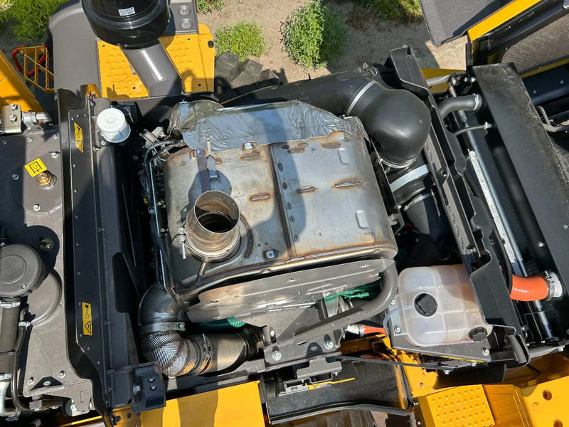 Chargeuse sur pneus neuf Volvo L120 H2 UNUSED Michelin 750/65: photos 13
