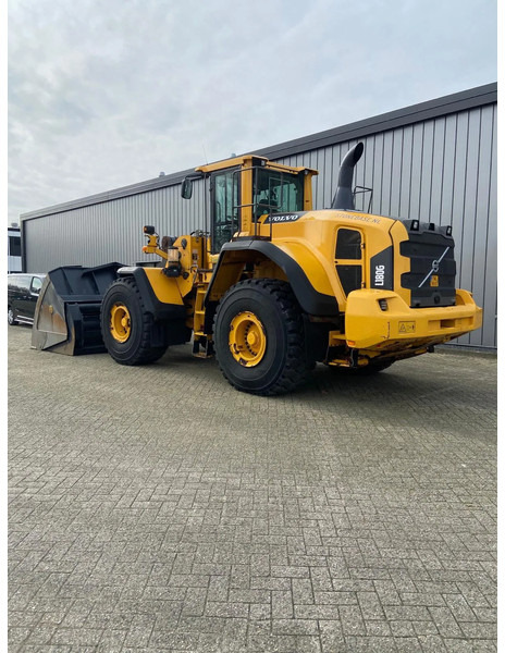 Volvo L180 G - Chargeuse sur pneus: photos 4 Volvo L180 G - Chargeuse sur pneus: photos 4