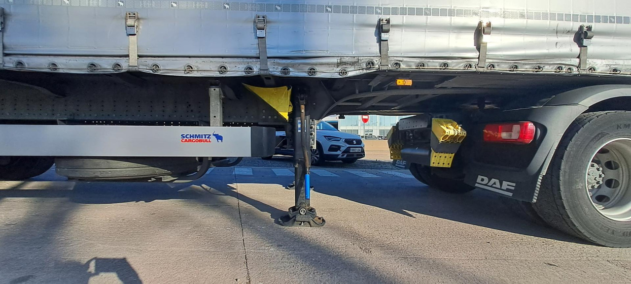 Semi-remorque rideaux coulissants Schmitz Cargobull SCS24/L Varios: photos 6