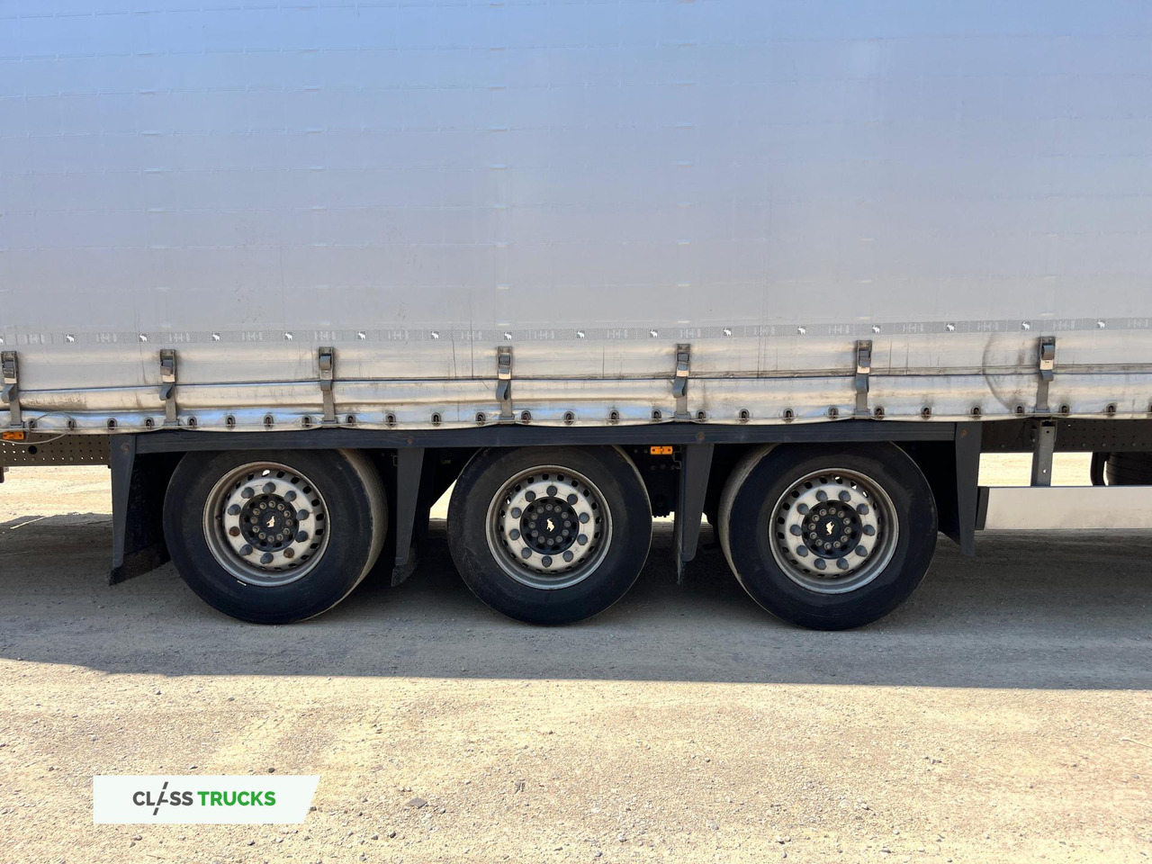 Semi-remorque rideaux coulissants Schmitz Cargobull SCS24/L Varios: photos 10 Semi-remorque rideaux coulissants Schmitz Cargobull SCS24/L Varios: photos 10