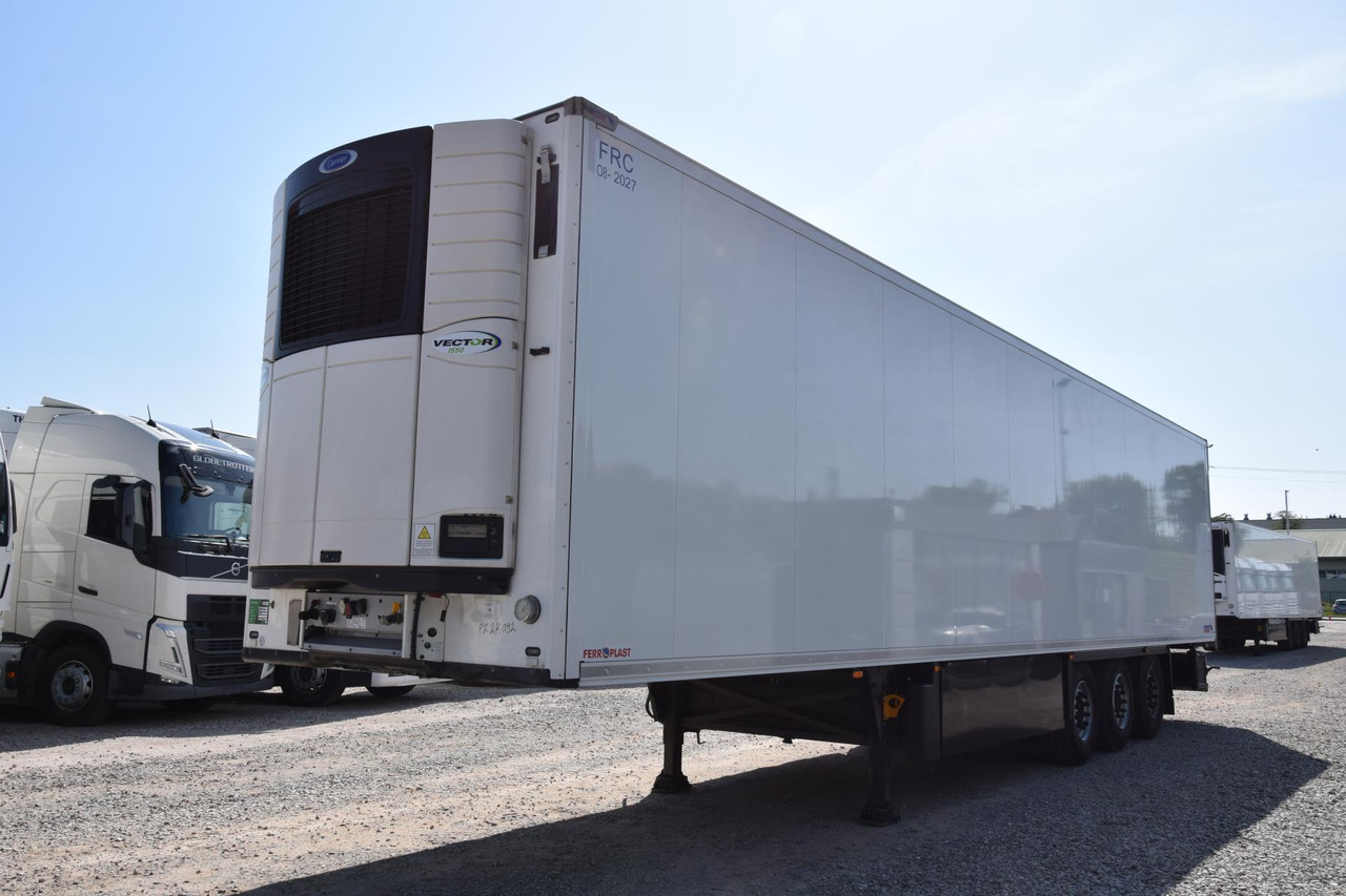 Schmitz Cargobull SKO FP 60 Carrier Vector 1550 - Semi-remorque frigorifique: photos 1 Schmitz Cargobull SKO FP 60 Carrier Vector 1550 - Semi-remorque frigorifique: photos 1