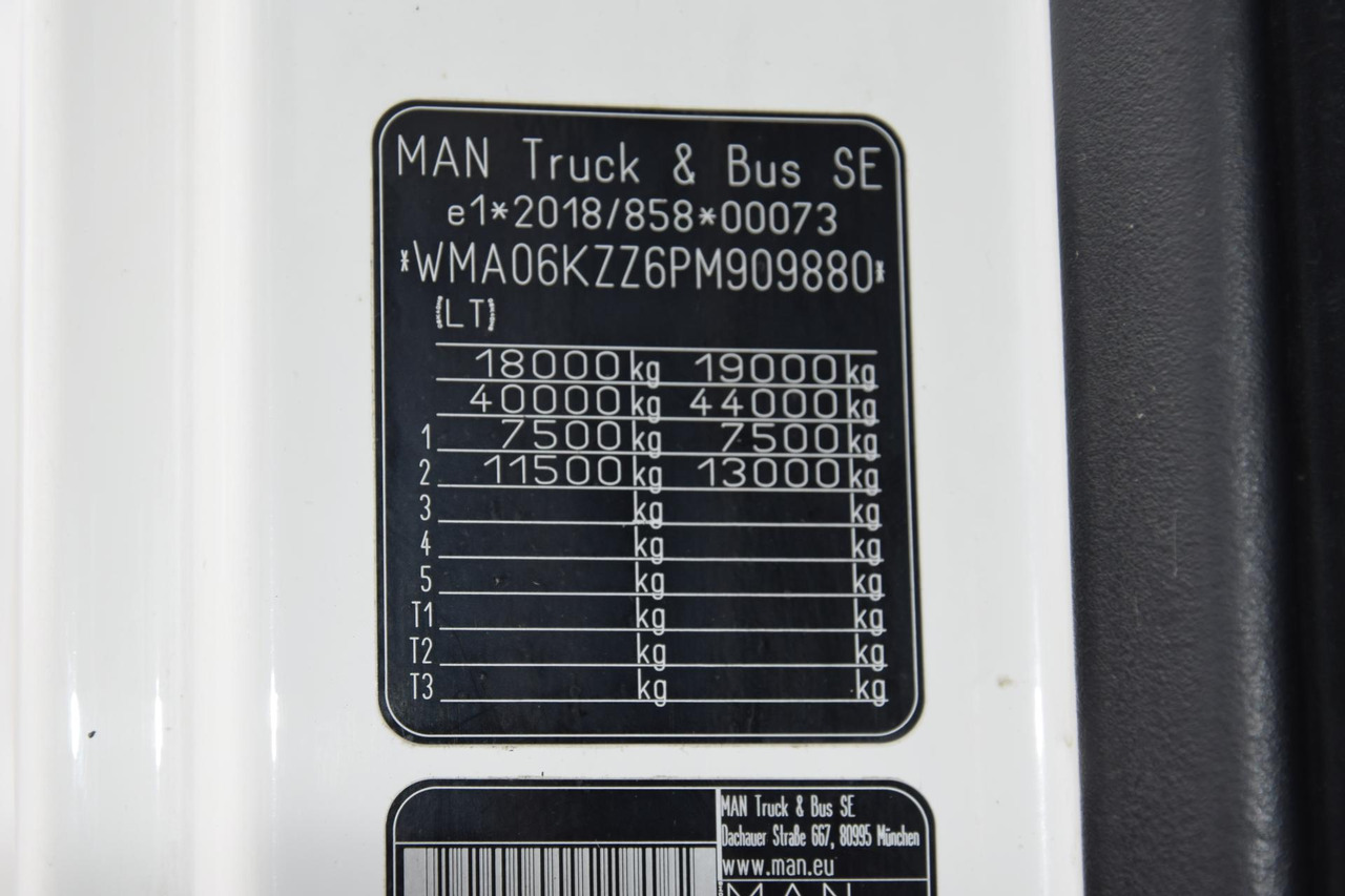 Tracteur routier MAN TGX 18.470 GX: photos 17