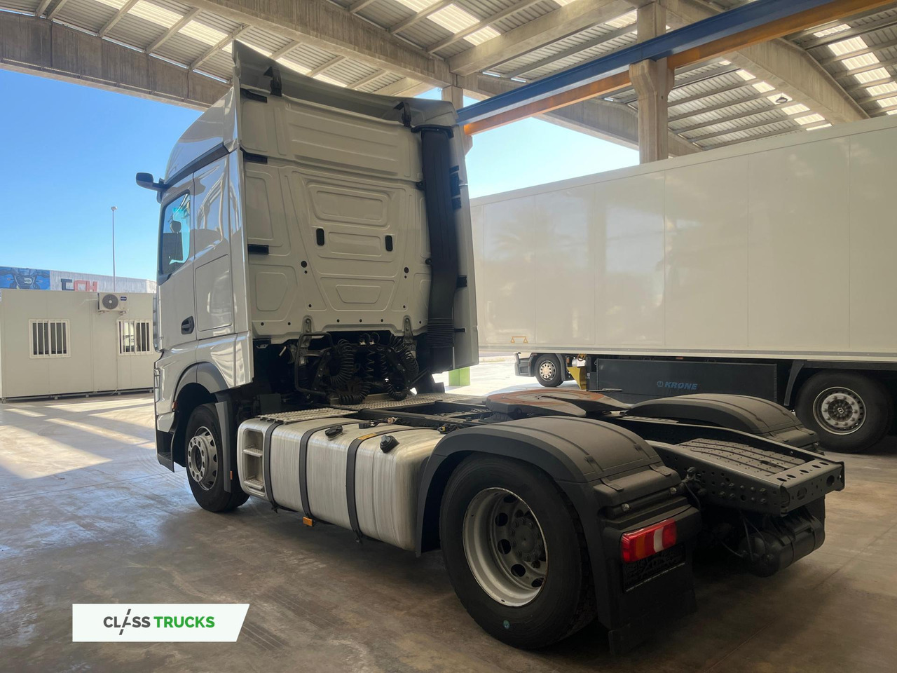 Mercedes-Benz Actros 5 1845 BigSpace - Tracteur routier: photos 4 Mercedes-Benz Actros 5 1845 BigSpace - Tracteur routier: photos 4