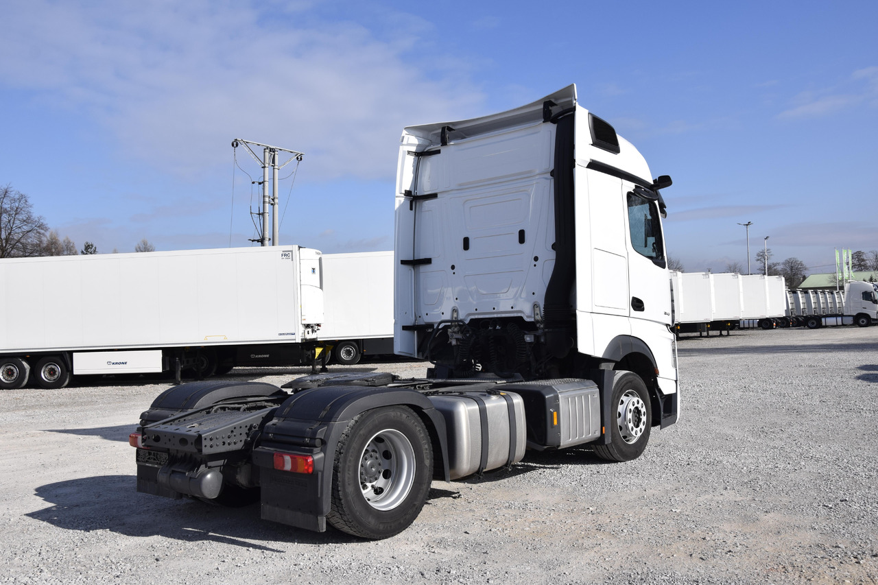 Mercedes-Benz Actros 5 1845 BigSpace - Tracteur routier: photos 4 Mercedes-Benz Actros 5 1845 BigSpace - Tracteur routier: photos 4