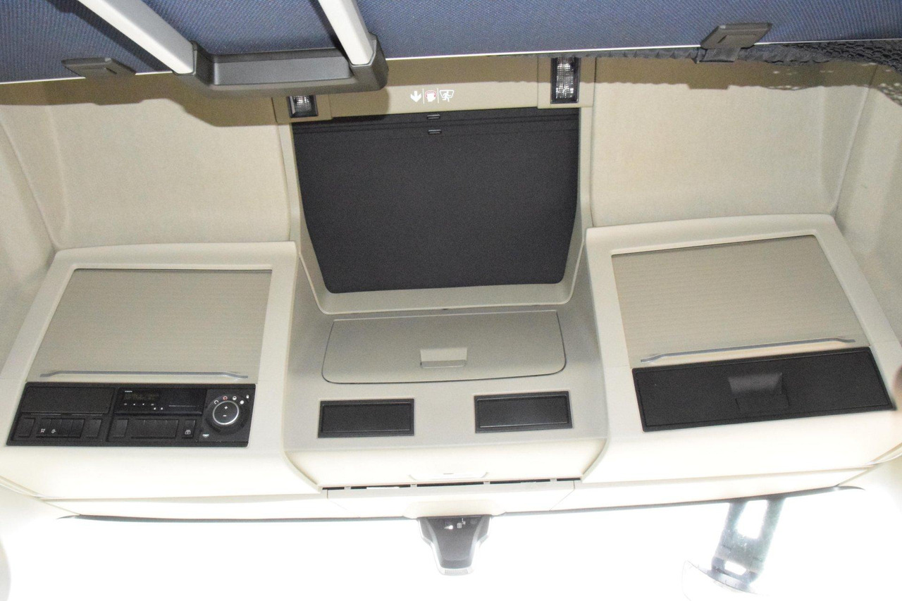 Tracteur routier Volvo FH 460 Globetrotter XL Varios i-Save: photos 14