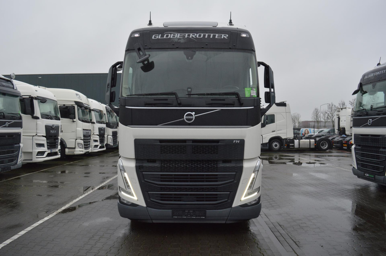 Volvo FH 460 Globetrotter XL i-Save I-ParkCool - Tracteur routier: photos 2 Volvo FH 460 Globetrotter XL i-Save I-ParkCool - Tracteur routier: photos 2