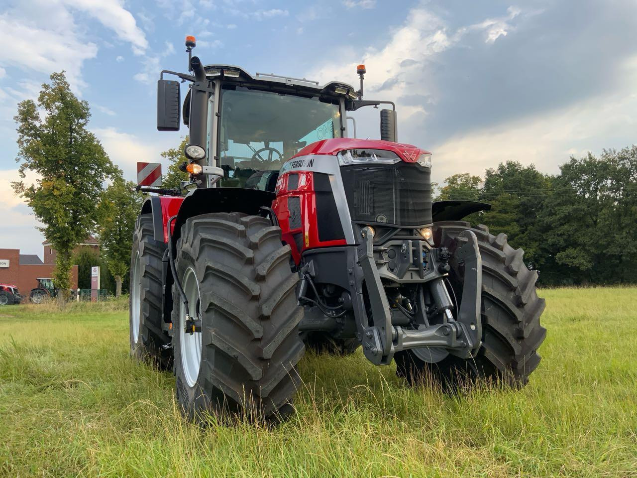Tracteur agricole neuf Massey Ferguson MF 8S.265 DYNA-VT: photos 9
