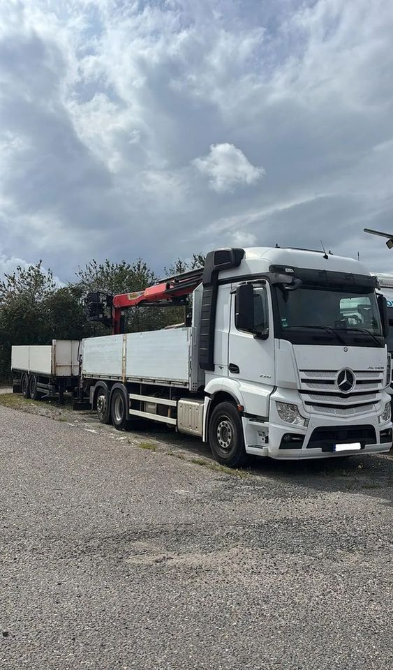 Mercedes-Benz ACTROS 2545 / 6x2 / HDS Palfinger PK 20.501 sterowany radiowo / Przyczepa w zestawie / Euro6/ Przebieg 340 000km - Camion plateau, Camion grue: photos 1 Mercedes-Benz ACTROS 2545 / 6x2 / HDS Palfinger PK 20.501 sterowany radiowo / Przyczepa w zestawie / Euro6/ Przebieg 340 000km - Camion plateau, Camion grue: photos 1