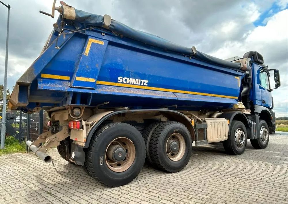 Mercedes-Benz Arocs 4142 | Wywrotka Schmitz | 8x4 | Euro 6 | Klima | Retarder | 242 598 km - crédit-bail Mercedes-Benz Arocs 4142 | Wywrotka Schmitz | 8x4 | Euro 6 | Klima | Retarder | 242 598 km: photos 8 Mercedes-Benz Arocs 4142 | Wywrotka Schmitz | 8x4 | Euro 6 | Klima | Retarder | 242 598 km - crédit-bail Mercedes-Benz Arocs 4142 | Wywrotka Schmitz | 8x4 | Euro 6 | Klima | Retarder | 242 598 km: photos 8