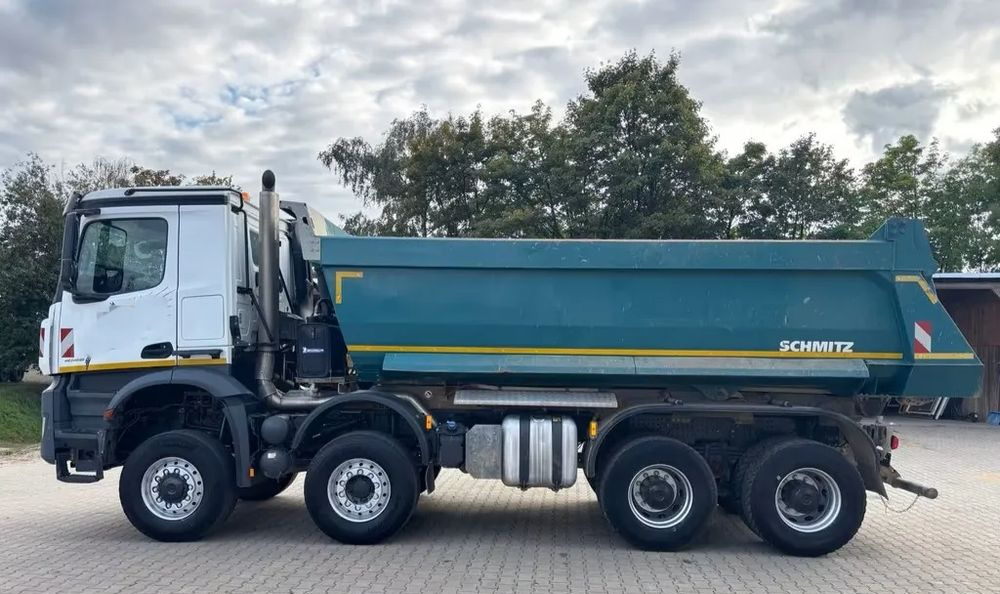 Mercedes-Benz Mercedes-Benz Arocs 4145AK 8x6 Allrad | Wywrotka Schmitz Mulda z hydrauliczną zabudową kiprującą | Euro 6c | Przebieg: 144 249 km !!!! - Camion benne: photos 5 Mercedes-Benz Mercedes-Benz Arocs 4145AK 8x6 Allrad | Wywrotka Schmitz Mulda z hydrauliczną zabudową kiprującą | Euro 6c | Przebieg: 144 249 km !!!! - Camion benne: photos 5