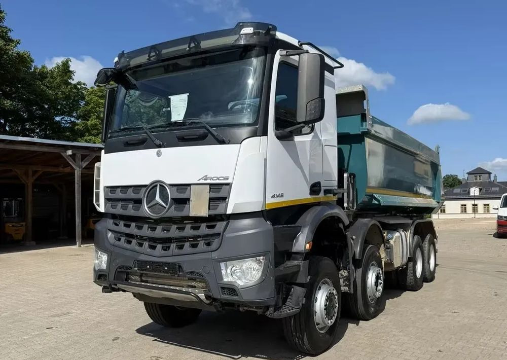 Mercedes-Benz Mercedes-Benz Arocs 4145AK 8x6 Allrad | Wywrotka Schmitz Mulda z hydrauliczną zabudową kiprującą | Euro 6c | Przebieg: 144 249 km !!!! - Camion benne: photos 2 Mercedes-Benz Mercedes-Benz Arocs 4145AK 8x6 Allrad | Wywrotka Schmitz Mulda z hydrauliczną zabudową kiprującą | Euro 6c | Przebieg: 144 249 km !!!! - Camion benne: photos 2