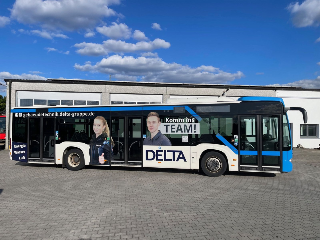 Mercedes-Benz O 530 Citaro C2 / 3-Türer / Vollklimaanlage - Bus urbain: photos 2 Mercedes-Benz O 530 Citaro C2 / 3-Türer / Vollklimaanlage - Bus urbain: photos 2