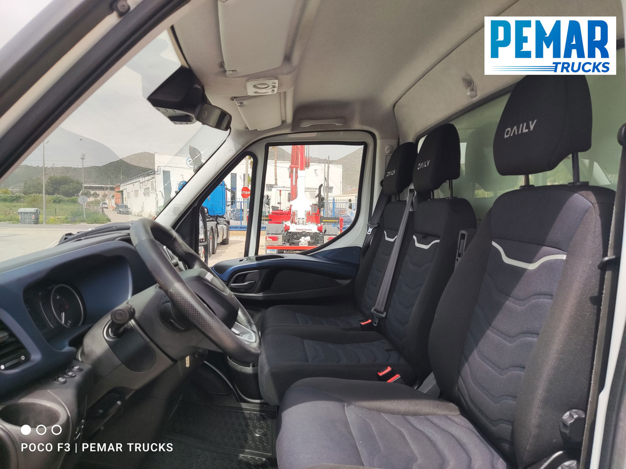 Fourgon grand volume IVECO DAILY 35-160 CAJA CERRADA: photos 16