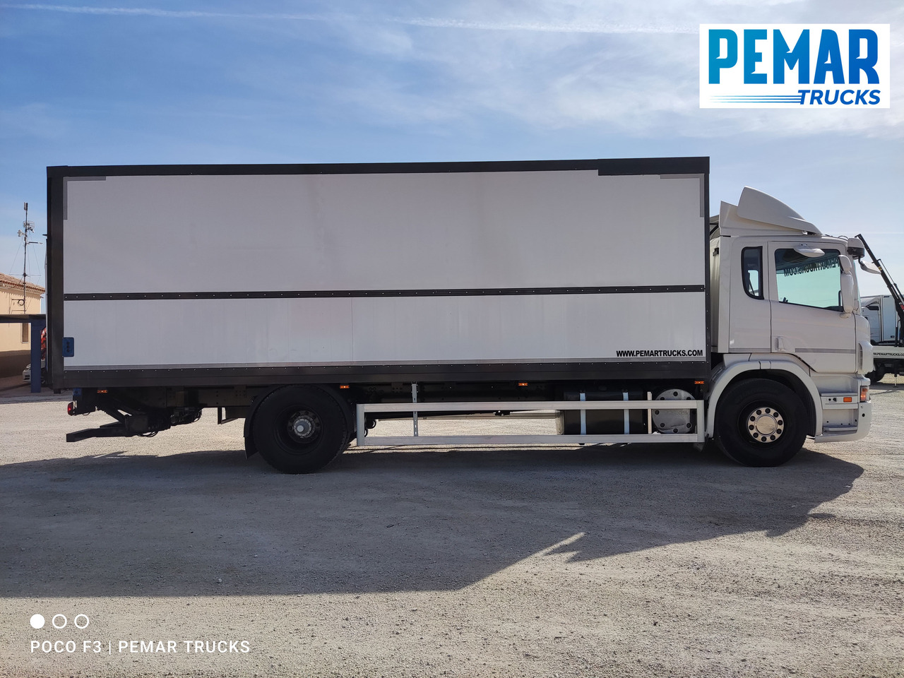 SCANIA P 270 FURGON CERRADO 18T - Camion fourgon: photos 4 SCANIA P 270 FURGON CERRADO 18T - Camion fourgon: photos 4