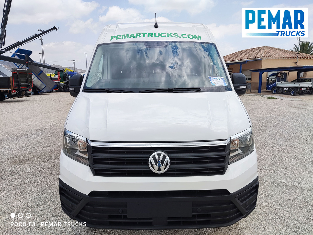 VOLKSWAGEN CRAFTER 35 - 2.0 FURGON L3 H2 EURO 6 - Fourgon utilitaire: photos 2 VOLKSWAGEN CRAFTER 35 - 2.0 FURGON L3 H2 EURO 6 - Fourgon utilitaire: photos 2