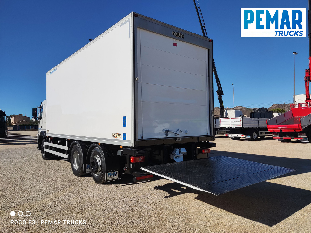 Camion frigorifique VOLVO FM 450 6X2 FRIGORIFICO EURO 6: photos 9 Camion frigorifique VOLVO FM 450 6X2 FRIGORIFICO EURO 6: photos 9