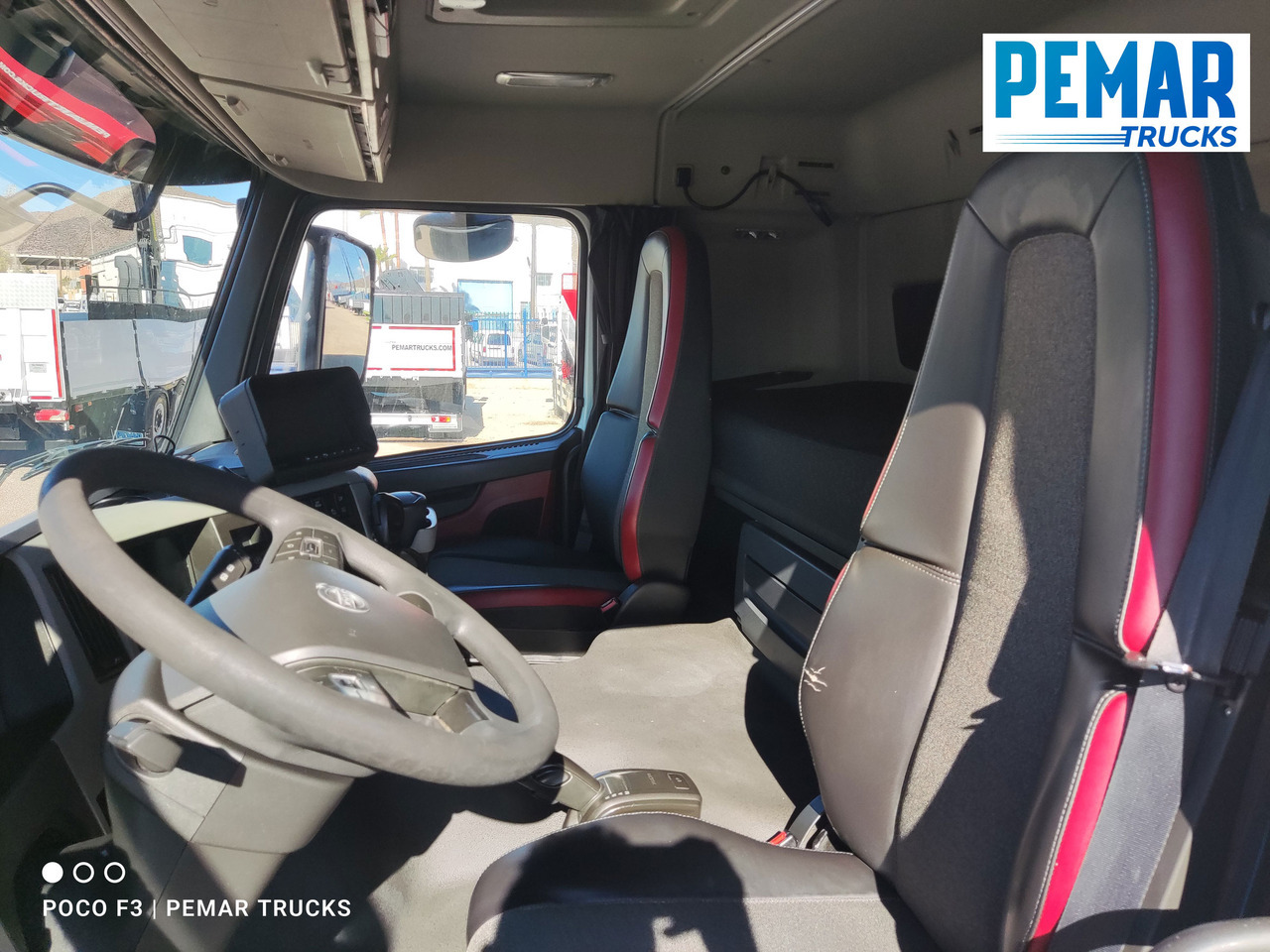 Camion frigorifique VOLVO FM 450 6X2 FRIGORIFICO EURO 6: photos 21 Camion frigorifique VOLVO FM 450 6X2 FRIGORIFICO EURO 6: photos 21