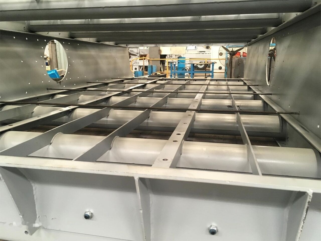 Kinglink Copper Ore Circular Vibrating Screen 3YA2160 | 200TPH - Crible: photos 2 Kinglink Copper Ore Circular Vibrating Screen 3YA2160 | 200TPH - Crible: photos 2