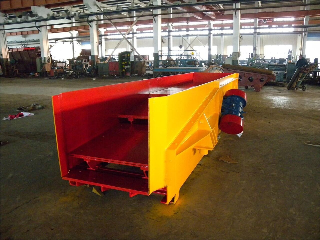 Kinglink GZD490x110 Vibrating Scalping Feeder | Scalper - Machine d'exploitation minière: photos 2 Kinglink GZD490x110 Vibrating Scalping Feeder | Scalper - Machine d'exploitation minière: photos 2
