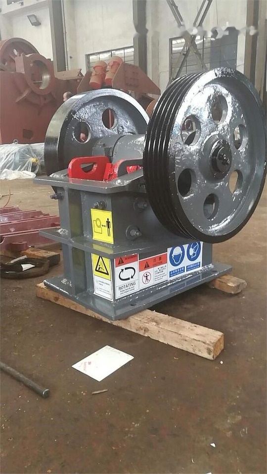 Kinglink PE150X250 Jaw Crusher Made In China - Concasseur à mâchoires: photos 1 Kinglink PE150X250 Jaw Crusher Made In China - Concasseur à mâchoires: photos 1