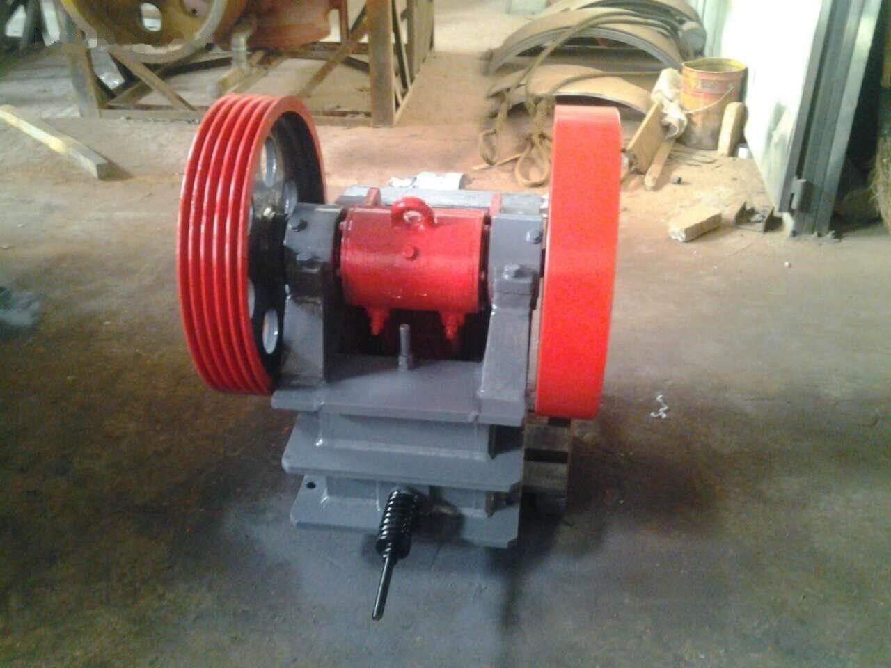 Kinglink PE150X250 Jaw Crusher Made In China - Concasseur à mâchoires: photos 2 Kinglink PE150X250 Jaw Crusher Made In China - Concasseur à mâchoires: photos 2