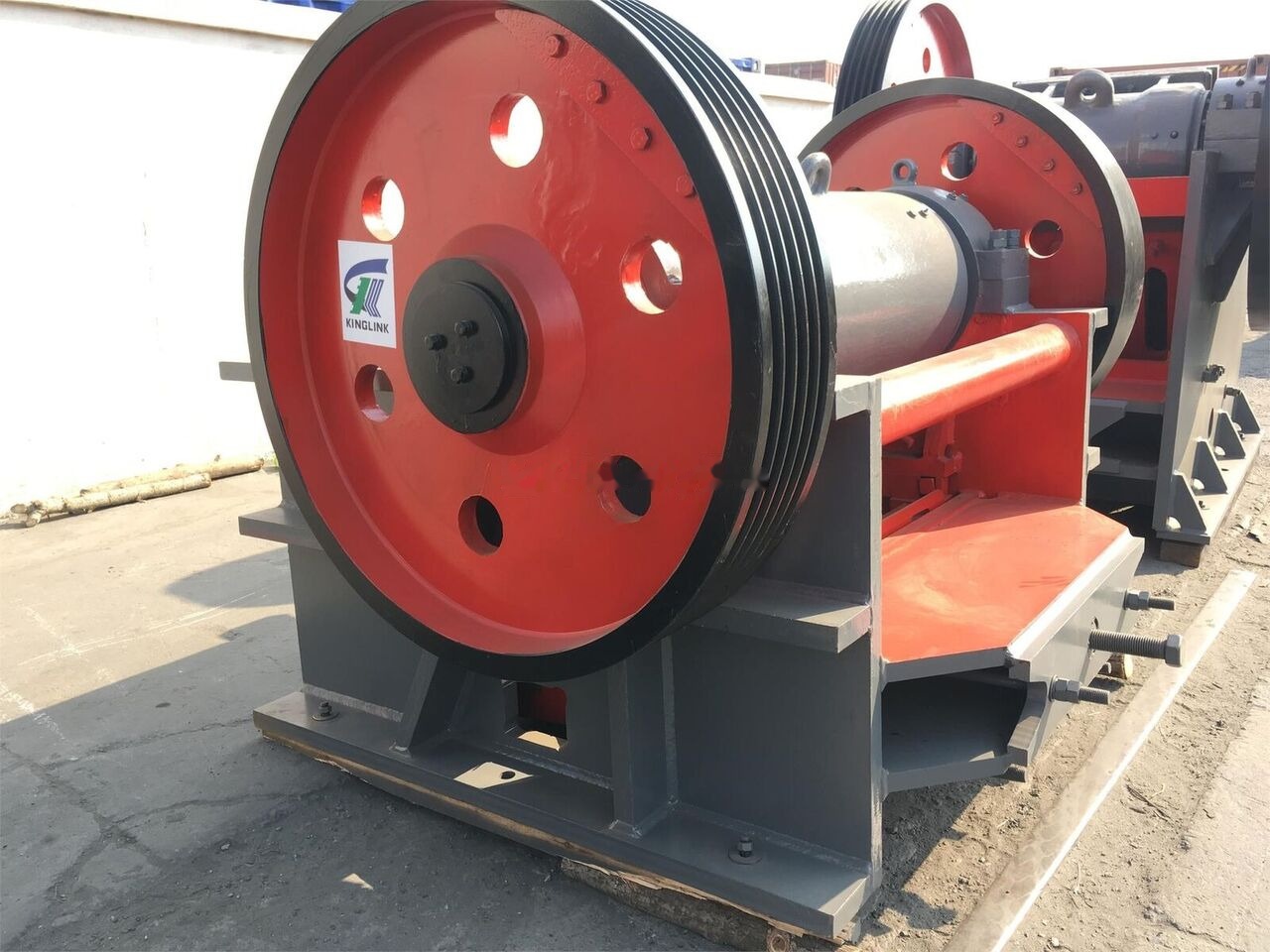 Kinglink PEX300X1300 Secondary Fine Jaw Crusher | 100TPH - Concasseur à mâchoires: photos 2 Kinglink PEX300X1300 Secondary Fine Jaw Crusher | 100TPH - Concasseur à mâchoires: photos 2