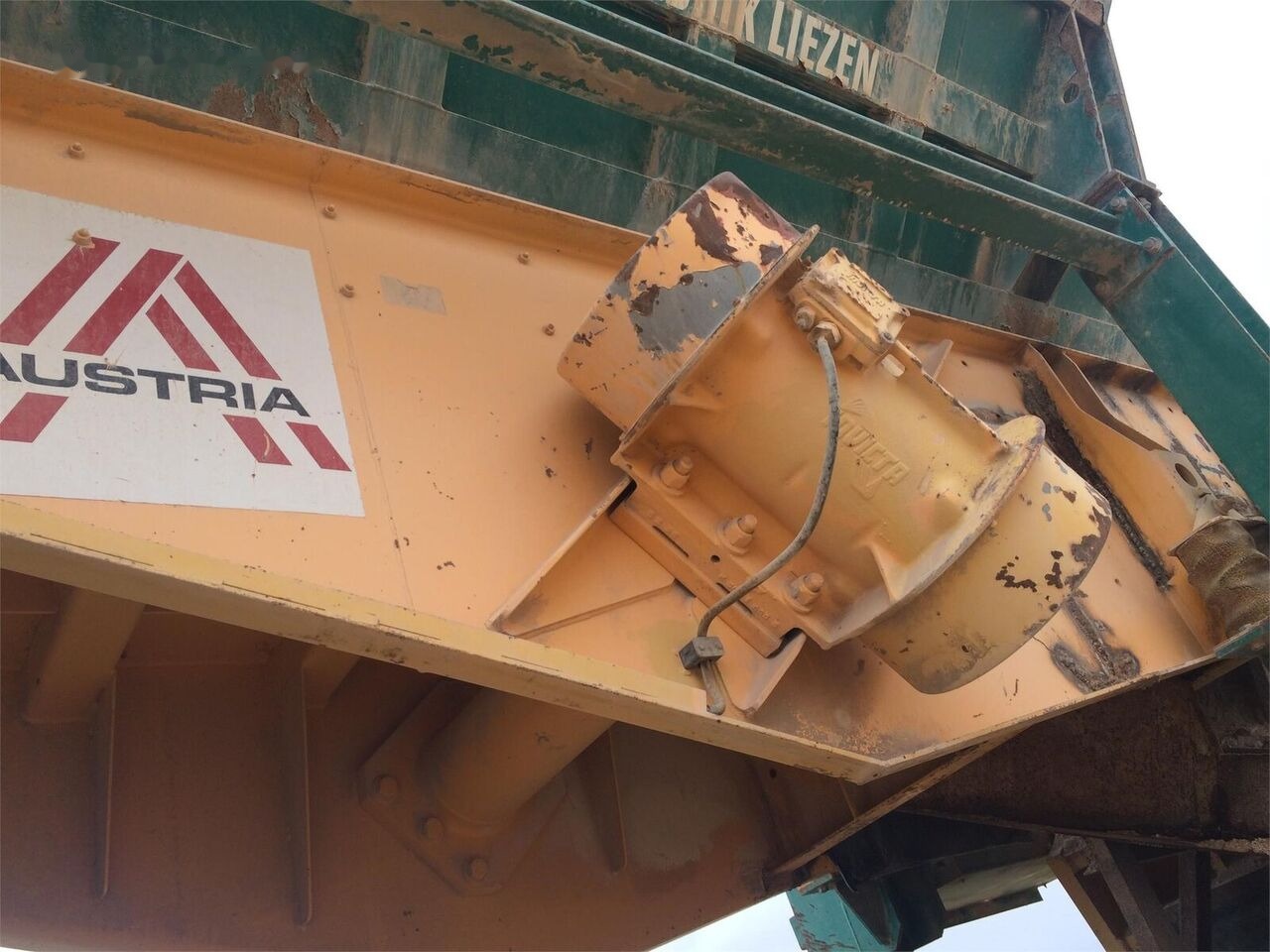 MF LIEZEN 1080x800 - Concasseur mobile: photos 4 MF LIEZEN 1080x800 - Concasseur mobile: photos 4