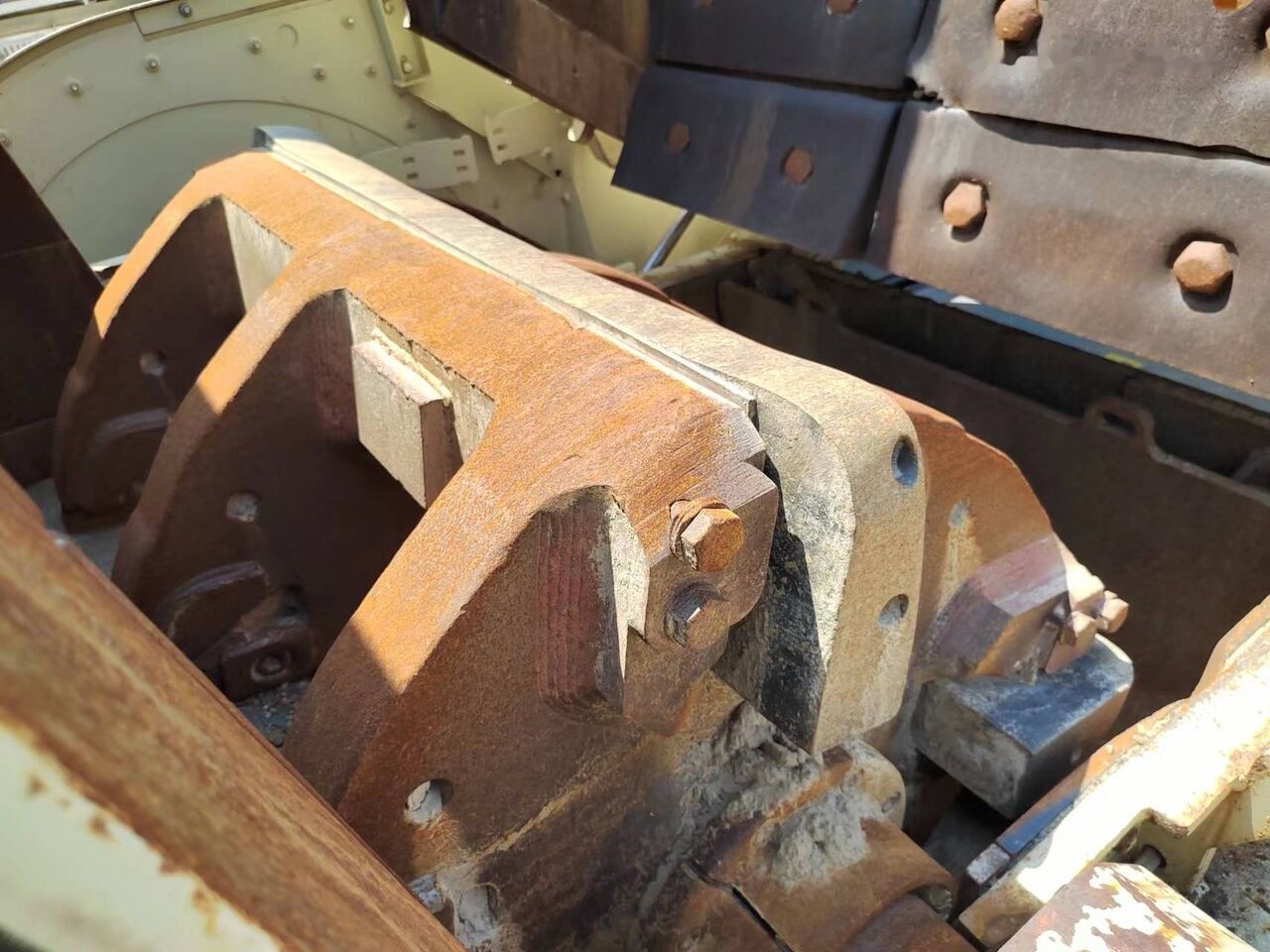 Metso Lokotrack LT1213 Impact Crusher - Concasseur mobile: photos 4 Metso Lokotrack LT1213 Impact Crusher - Concasseur mobile: photos 4