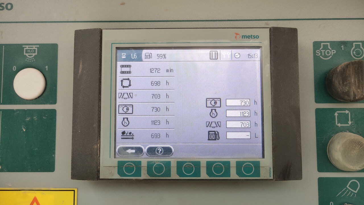 Metso Lokotrack LT200HPS MOBILE CONE CRUSHER WITH SCREEN - Concasseur mobile: photos 4 Metso Lokotrack LT200HPS MOBILE CONE CRUSHER WITH SCREEN - Concasseur mobile: photos 4
