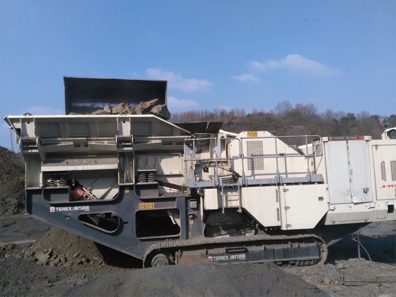 Terex J117SE - Concasseur mobile: photos 1 Terex J117SE - Concasseur mobile: photos 1