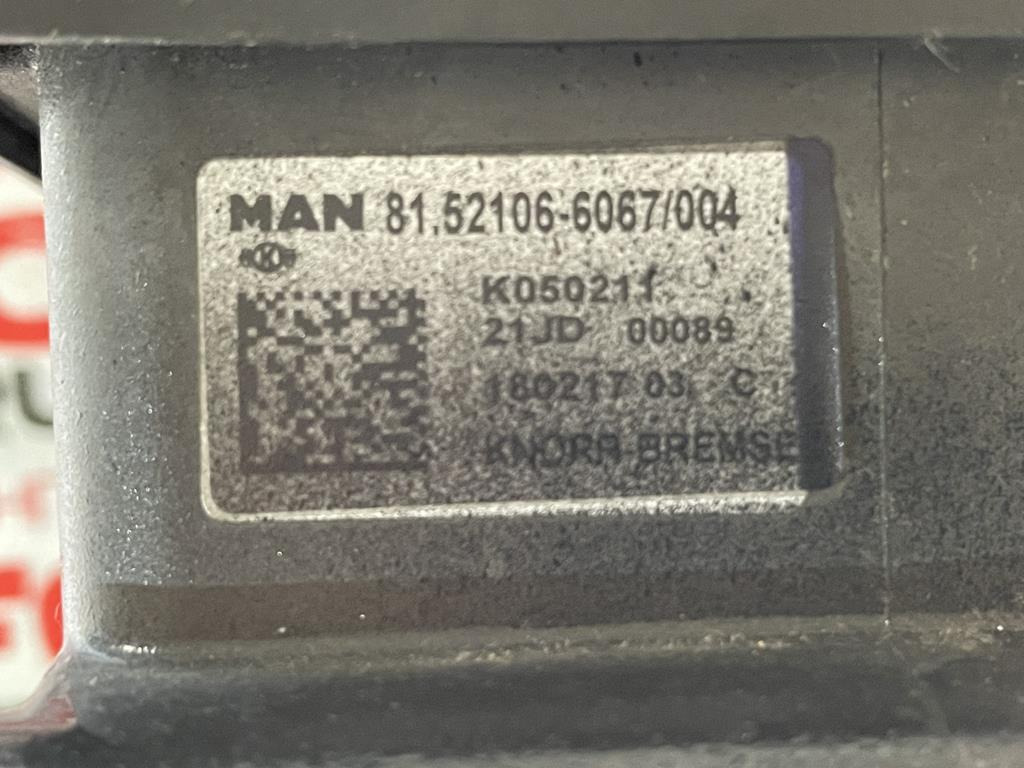 KNORR-BREMSE ABS ADJUSTMENT VALVE FOR MAN - 81.52106-6067 - Valve de frein pour Camion: photos 5 KNORR-BREMSE ABS ADJUSTMENT VALVE FOR MAN - 81.52106-6067 - Valve de frein pour Camion: photos 5