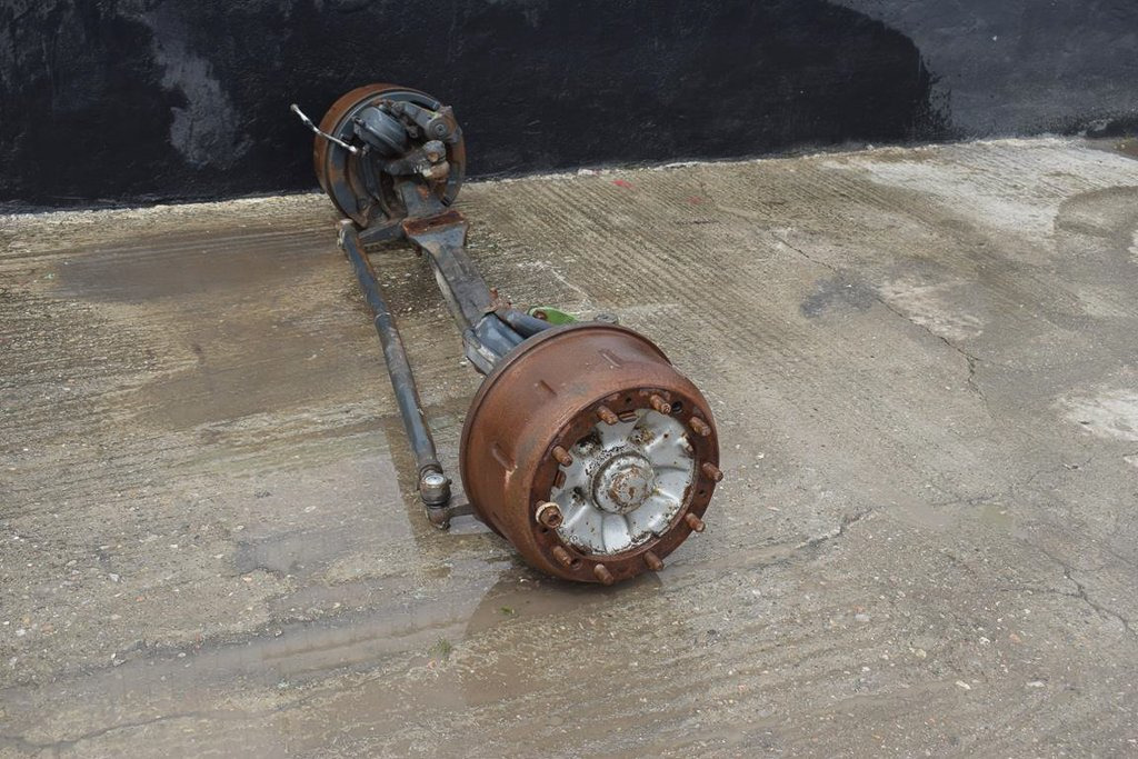 MAN SERIES II - STRAIGHT - Essieu et pièces pour Camion: photos 1 MAN SERIES II - STRAIGHT - Essieu et pièces pour Camion: photos 1