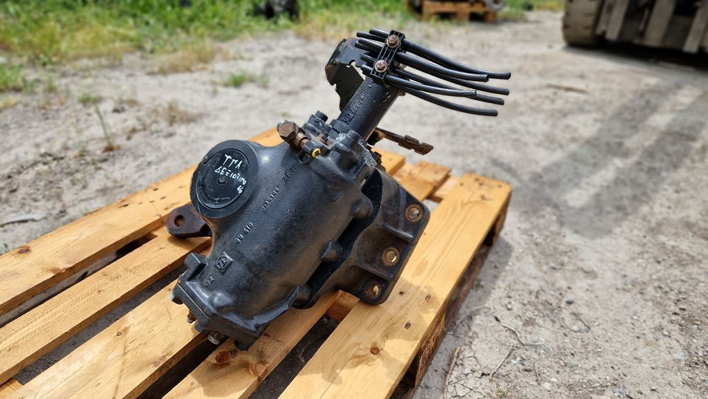 MAN TGA - RIGHT HAND DRIVE - Boîtier de direction pour Camion: photos 2 MAN TGA - RIGHT HAND DRIVE - Boîtier de direction pour Camion: photos 2