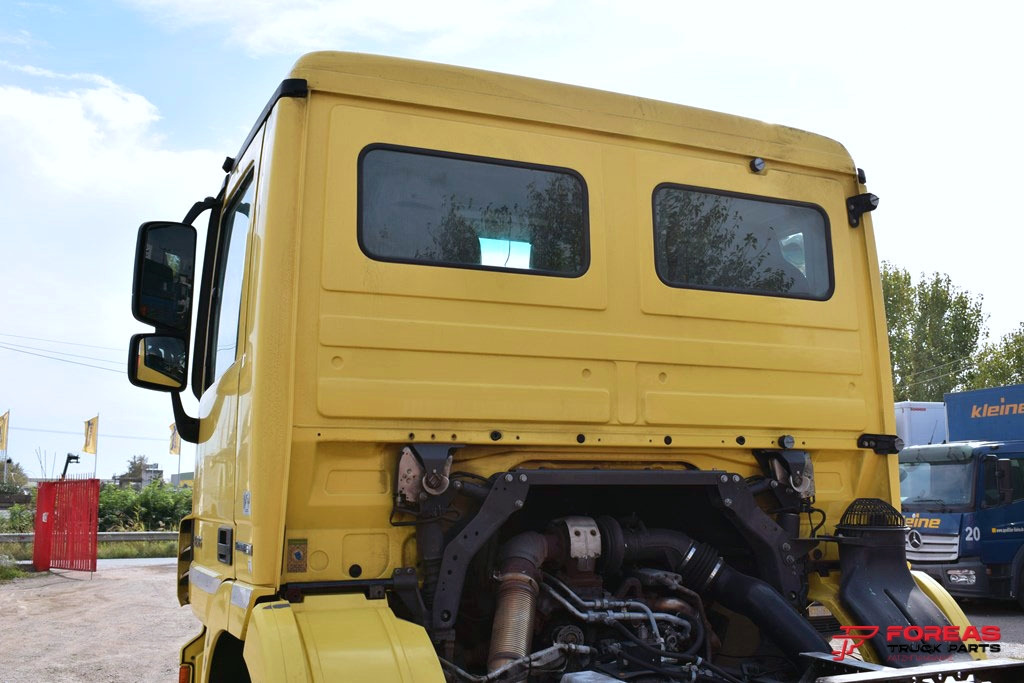 MERCEDES ACTROS MP3 - SMALL - Cabine: photos 4 MERCEDES ACTROS MP3 - SMALL - Cabine: photos 4