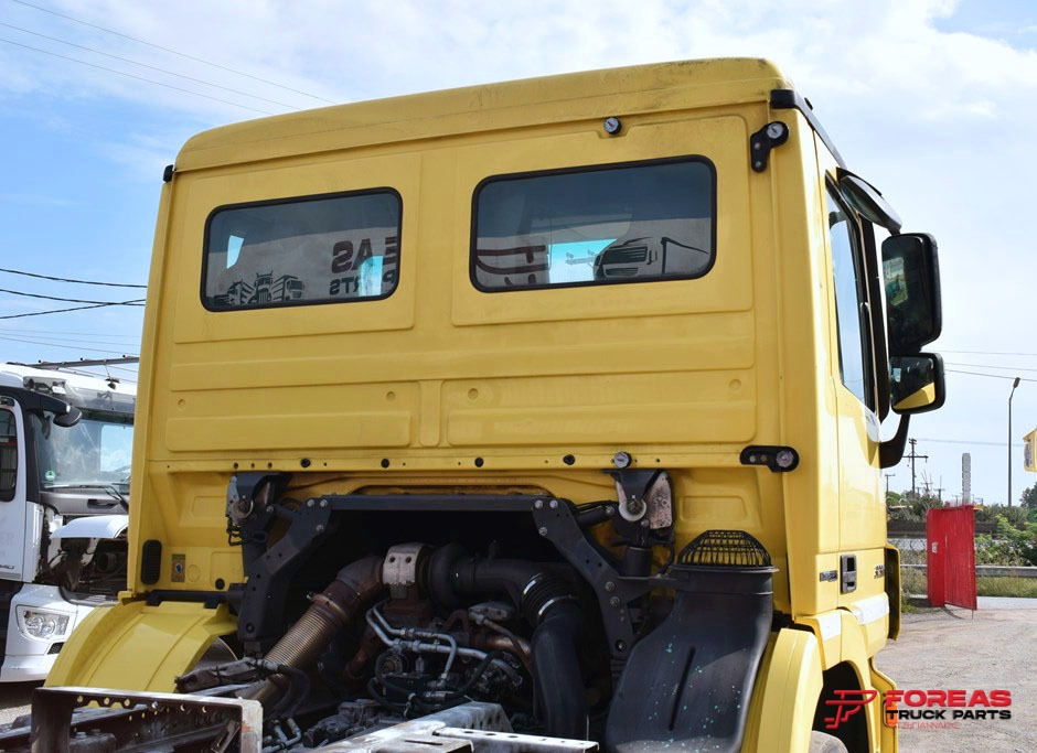 MERCEDES ACTROS MP3 - SMALL - Cabine: photos 5 MERCEDES ACTROS MP3 - SMALL - Cabine: photos 5