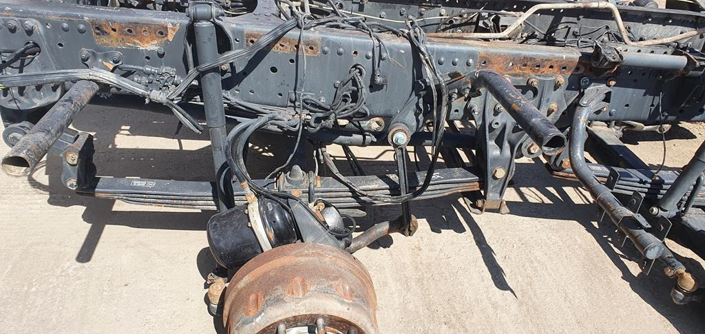 MERCEDES-BENZ ACTROS FOUR AXLE FRONT SYSTEM - Essieu et pièces pour Camion: photos 5 MERCEDES-BENZ ACTROS FOUR AXLE FRONT SYSTEM - Essieu et pièces pour Camion: photos 5