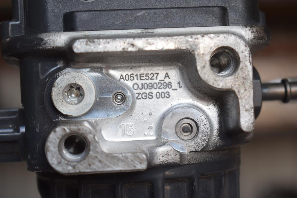 MERCEDES-BENZ ADBLUE SUPPLY PUMP FOR ACTROS MP4 - Système d'échappement pour Camion: photos 4 MERCEDES-BENZ ADBLUE SUPPLY PUMP FOR ACTROS MP4 - Système d'échappement pour Camion: photos 4
